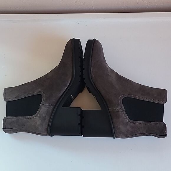 Vince Henderson Weatherproof Suede Chelsea Chunky Ankle Boot Gray Size 10 EU 40 - Picture 6 of 13